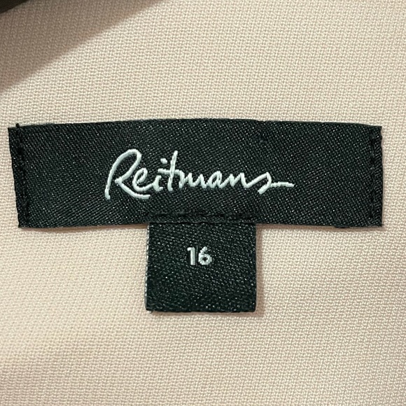 Reitmans Blazer - Picture 3 of 3